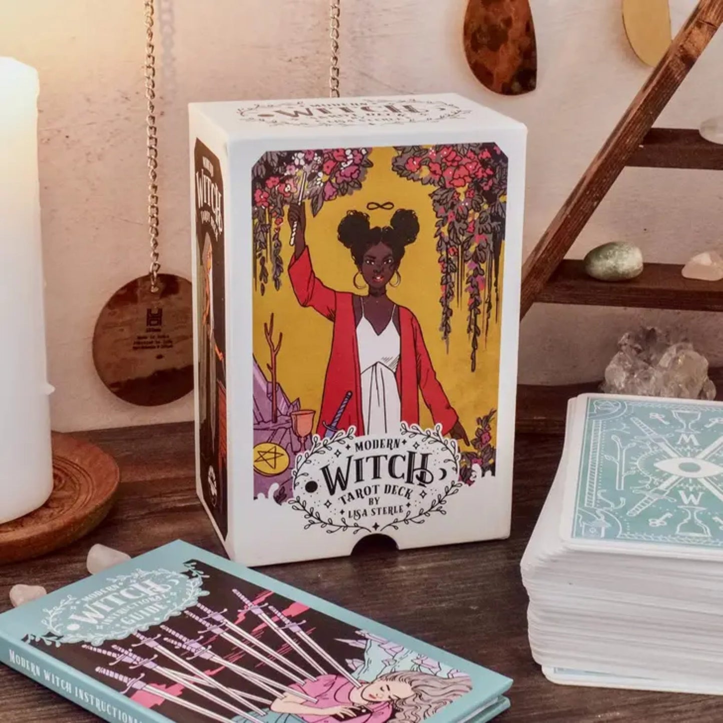 Modern Witch Tarot Deck: 78 Tarot Cards with Guidebook for beginners and experts, a divination tool for tarot readings, psychic readings