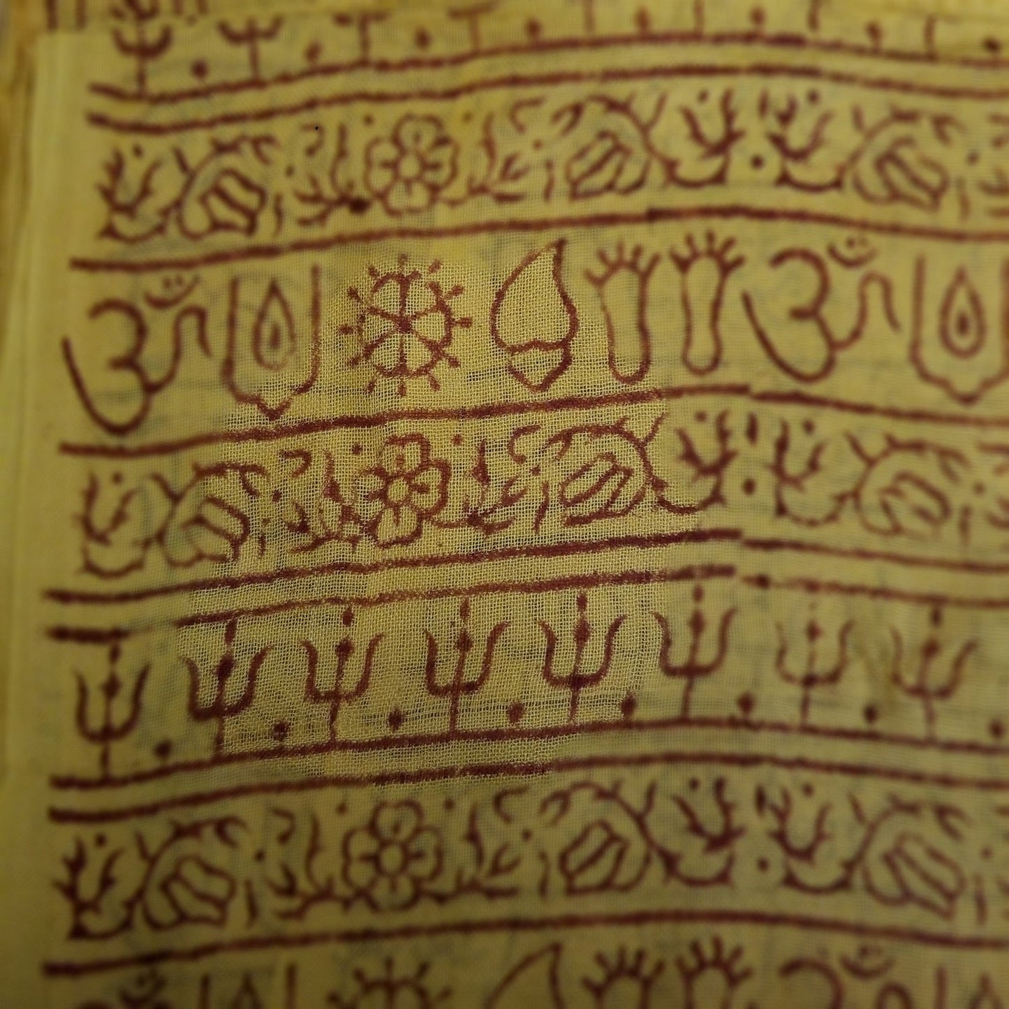 OM Ganesha Mantra Meditation Prayer Shawl by OMSutra